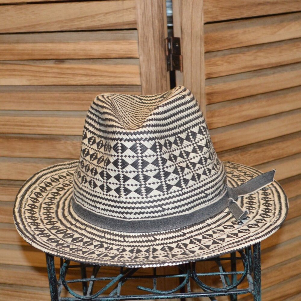 Coolibar Hat Gray/White Geometric Pattern Fedora … - image 4